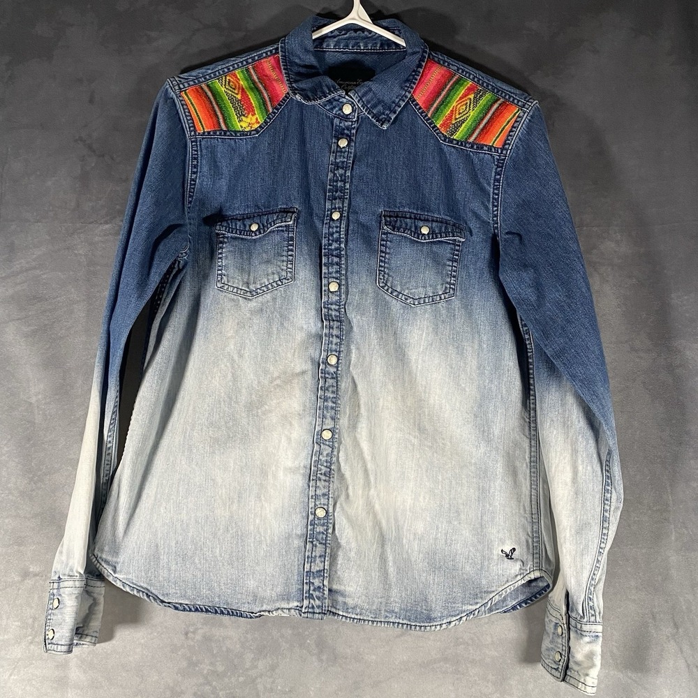American Eagle Ombre Denim Western Shirt Women Large Southwestern Tapestry Blue